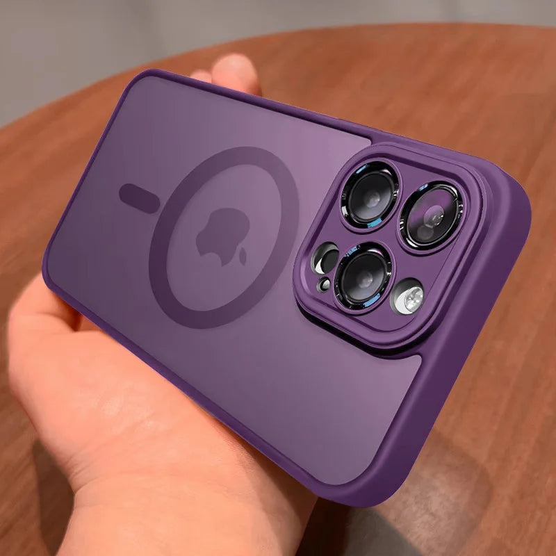 Capinha Magnética de Luxo MagSafe para iPhone — Acabamento Matte