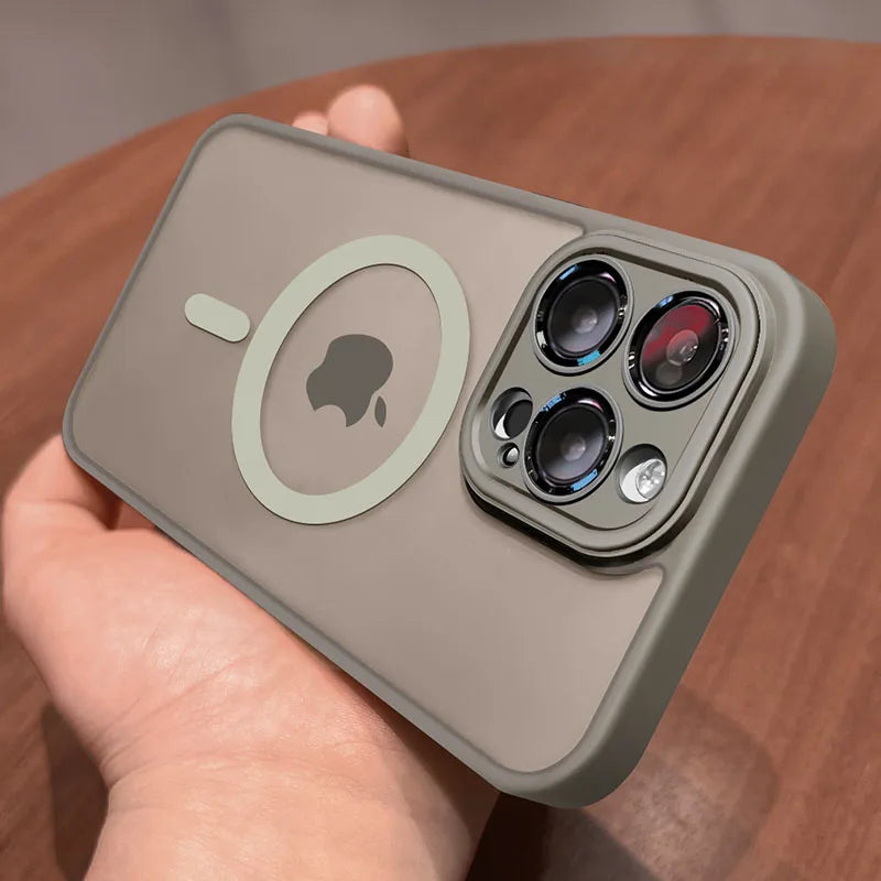 Capinha Magnética de Luxo MagSafe para iPhone — Acabamento Matte